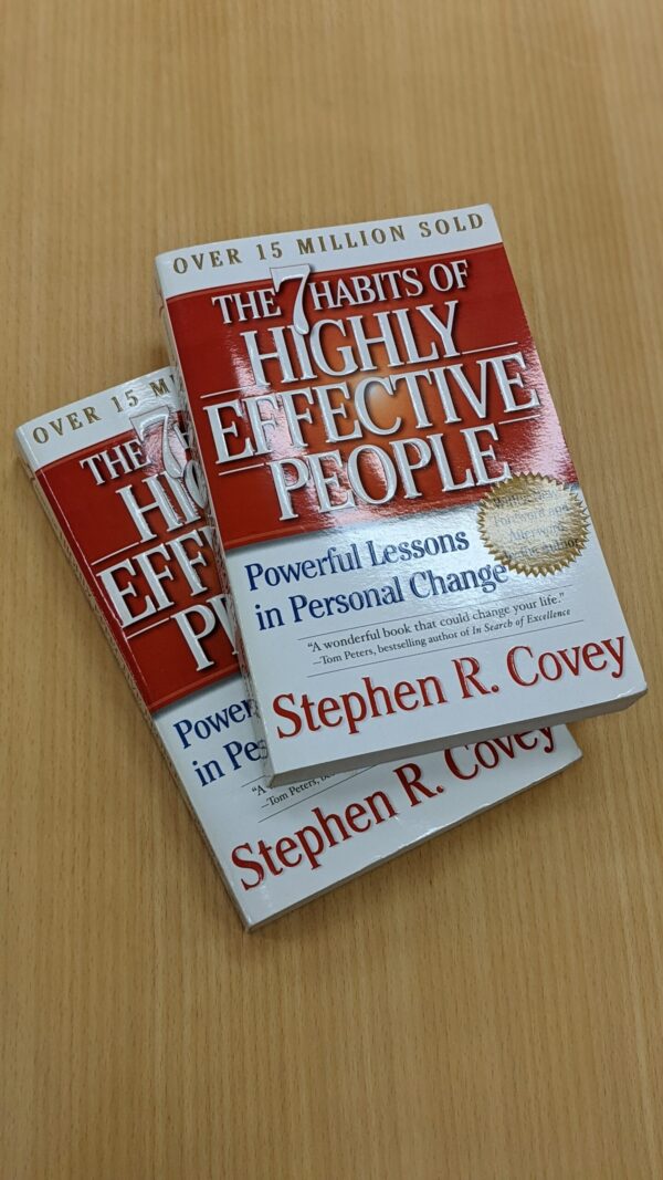 The 7 Habits of Highly Effective People (2004, paperback) - Image 3